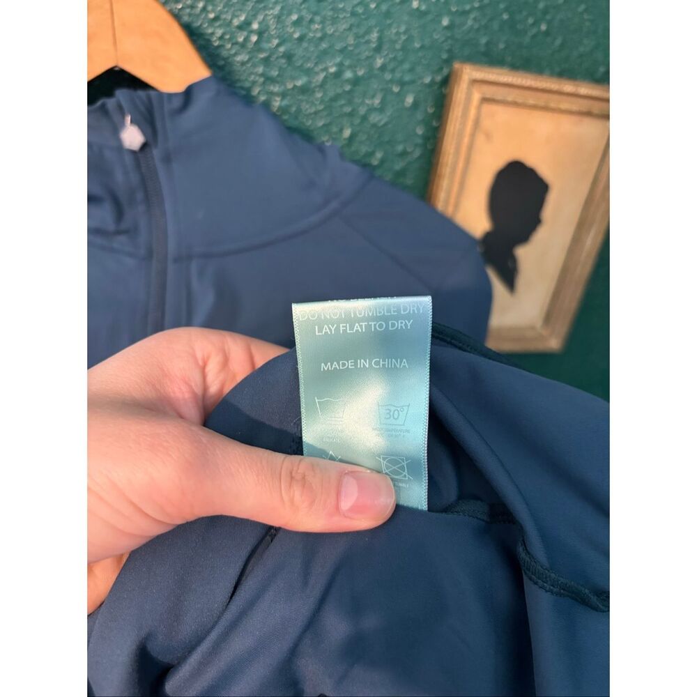 Modiv Women’s Performance Defining Blue Jacket Sz Small - Picture 3 of 5